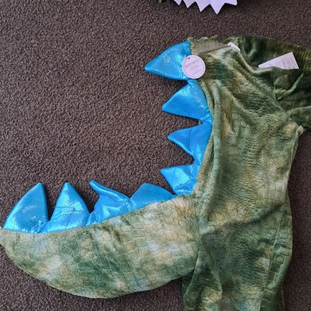 Pottery Barn Kids T-Rex Dinosaur Halloween Costume Size 3T NWT Lights Don't Work